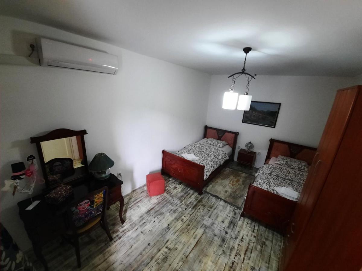 Apartments Mila Cetynia Zewnętrze zdjęcie