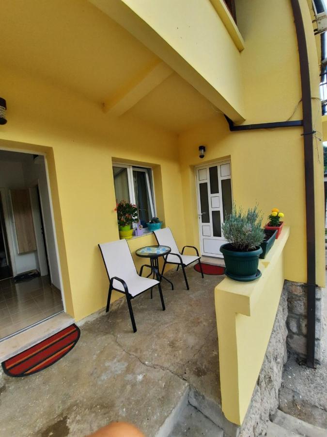Apartments Mila Cetynia Zewnętrze zdjęcie